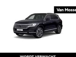 Blauw Gebruikt 2022 VW Touareg Elegance SUV | € 58.900 (Goede deal)
