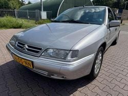 Grijs, metallic lak Gebruikt 1999 Citroën Xantia Exclusive Hatchback | € 6.950