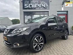 Zwart Gebruikt 2015 Nissan Qashqai Tekna SUV | € 15.950 (Eerlijke prijs)
