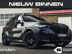 Zwart, metallic lak Gebruikt 2023 BMW X5 M Sport SUV | € 104.950