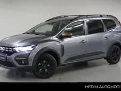 Grijs, metallic lak Nieuw 2024 Dacia Jogger Extreme MPV | € 29.950 (Goede deal)