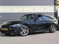 Zwart, metallic lak Gebruikt 2019 BMW 318 M Sport Stationwagen | € 21.900 (Eerlijke prijs)