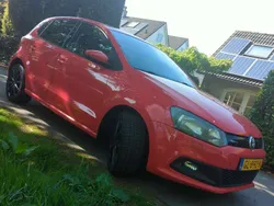 Rood Gebruikt 2009 VW Polo Hatchback | € 2.699 (Goede deal)