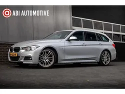 Grijs Gebruikt 2017 BMW 330 Executive Stationwagen | € 22.945 (Duur)