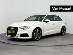 Wit Gebruikt 2020 Audi A3 Sportback Design Hatchback | € 25.400 (Eerlijke prijs)