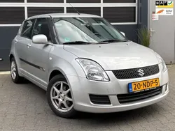 Grijs Gebruikt 2010 Suzuki Swift Cool Hatchback | € 4.500 (Iets duurder)