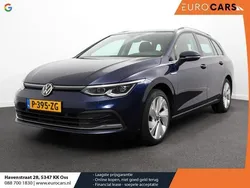 Blauw, metallic lak Gebruikt 2021 VW Golf VIII Style Stationwagen | € 23.390 (Eerlijke prijs)