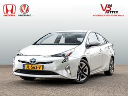Wit Gebruikt 2016 Toyota Prius Executive Hatchback | € 16.995 (Eerlijke prijs)