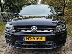 Zwart Gebruikt 2017 VW Tiguan Trendline SUV | € 16.950 (Eerlijke prijs)