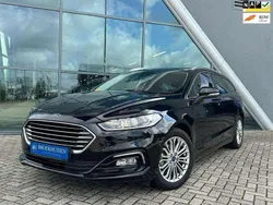 Zwart Gebruikt 2022 Ford Mondeo Titanium Stationwagen | € 24.950 (Eerlijke prijs)