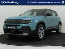 Blauw, metallic lak Nieuw 2024 Jeep Avenger EV Altitude SUV | € 28.925 (Eerlijke prijs)