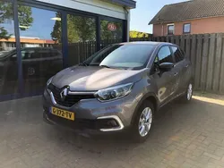 Grijs Gebruikt 2019 Renault Captur LIMITED SUV | € 15.999 (Iets duurder)