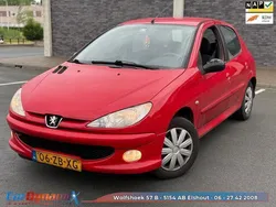 Rood Gebruikt 2008 Peugeot 206 Forever Hatchback | € 1.400