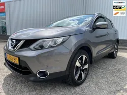 Grijs Gebruikt 2015 Nissan Qashqai Tekna SUV | € 8.995 (Super prijs)
