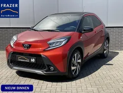 Rood Gebruikt 2023 Toyota Aygo X-plore Hatchback | € 21.985 (Eerlijke prijs)