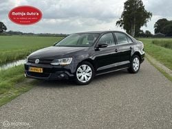 Zwart Gebruikt 2011 VW Jetta Comfortline Sedan | € 3.750 (Eerlijke prijs)