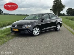 Zwart Gebruikt 2011 VW Jetta Comfortline Sedan | € 3.950 (Eerlijke prijs)