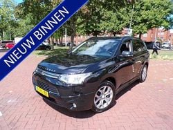 Zwart Gebruikt 2013 Mitsubishi Outlander Instyle SUV | € 12.644 (Goede deal)