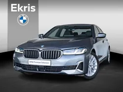 Grijs Gebruikt 2022 BMW 540 Executive Stationwagen | € 57.495 (Goede deal)