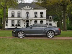 Grijs Gebruikt 2011 Bentley Continental GT Coupé | € 69.500