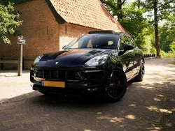 Zwart Gebruikt 2017 Porsche Macan SUV | € 47.750