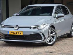 Grijs Gebruikt 2020 VW Golf VIII R-line Hatchback | € 25.450 (Goede deal)