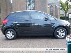 Grijs Gebruikt 2015 Kia Venga 2 Hatchback | € 10.950 (Eerlijke prijs)
