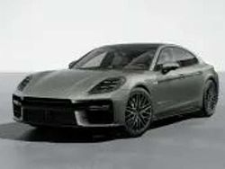 Groen Nieuw 2025 Porsche Panamera 4 Sedan | € 193.358
