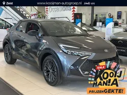 Ash grey / zwart dak (donker grijs) Nieuw 2025 Toyota C-HR Premium SUV | € 48.995