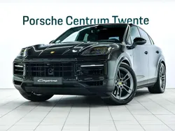 Zwart Gebruikt 2024 Porsche Cayenne SUV | € 119.900 (Eerlijke prijs)