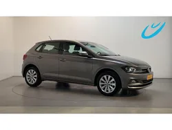 Grijs Gebruikt 2021 VW Polo Comfortline Hatchback | € 16.400 (Goede deal)