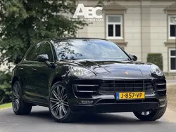 Zwart Gebruikt 2014 Porsche Macan Turbo SUV | € 34.900 (Eerlijke prijs)