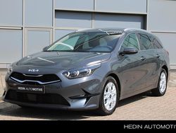 Grijs Gebruikt 2024 Kia Ceed Hatchback | € 26.445 (Duur)