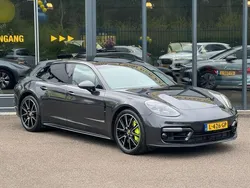 Grijs Gebruikt 2021 Porsche Panamera S E-Hybrid Sport Turismo Sedan | € 84.950