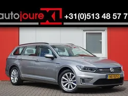 Grijs Gebruikt 2015 VW Passat Highline Stationwagen | € 11.499 (Eerlijke prijs)