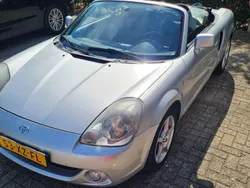 Zilver Gebruikt 2005 Toyota MR2 Edition Cabriolet | € 10.950 (Eerlijke prijs)