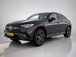 Donker grafietgrijs metaal metallic Gebruikt 2024 Mercedes 300 AMG line Coupé | € 74.550