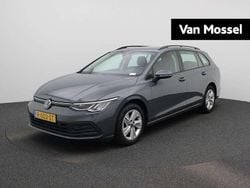 Grijs Gebruikt 2022 VW Golf VIII Life Stationwagen | € 20.445 (Eerlijke prijs)