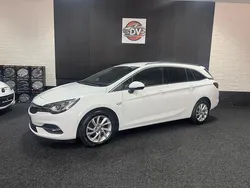 Wit Gebruikt 2020 Opel Astra Business Elegance Stationwagen | € 14.945 (Eerlijke prijs)