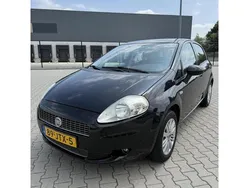 Zwart Gebruikt 2009 Fiat Grande Punto Hatchback | € 1.999 (Eerlijke prijs)