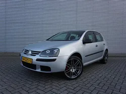 Hatchback Gebruikt 2008 VW Golf VI Trendline Hatchback | € 3.450 (Eerlijke prijs)