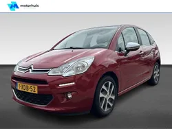 Rood, metallic lak Gebruikt 2014 Citroën C3 Hatchback | € 7.845 (Iets duurder)