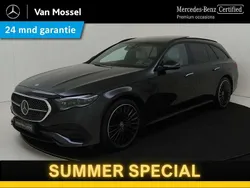 Grijs, metallic lak Gebruikt 2024 Mercedes E300 AMG Line Premium Plus Stationwagen | € 71.945