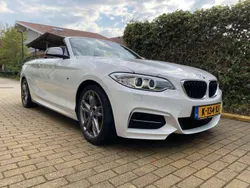 Wit Gebruikt 2017 BMW M240 M Sport Cabriolet | € 32.000 (Eerlijke prijs)