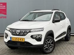 Wit Gebruikt 2023 Dacia Spring Comfort Hatchback | € 10.899 (Goede deal)