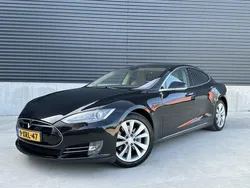 Zwart Gebruikt 2014 Tesla Model S Sedan | € 17.999 (Eerlijke prijs)