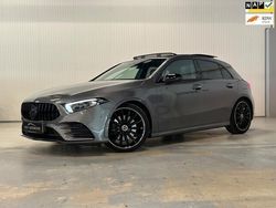 Grijs Gebruikt 2019 Mercedes A220 AMG line Hatchback | € 29.900 (Iets duurder)