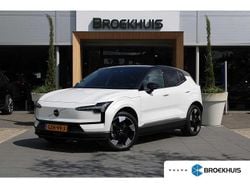 Wit, metallic lak Gebruikt 2023 Volvo EX30 Plus SUV | € 34.900 (Eerlijke prijs)