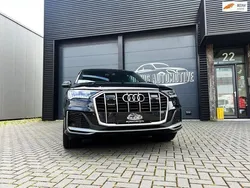 Zwart Gebruikt 2021 Audi Q7 Advanced SUV | € 56.250