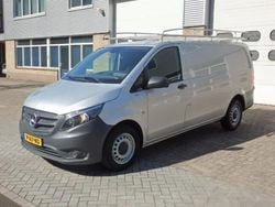 Grijs Gebruikt 2018 Mercedes Vito MPV | € 15.500 (Goede deal)